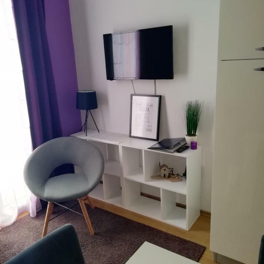 Tomena Apartments 特罗吉尔 外观 照片
