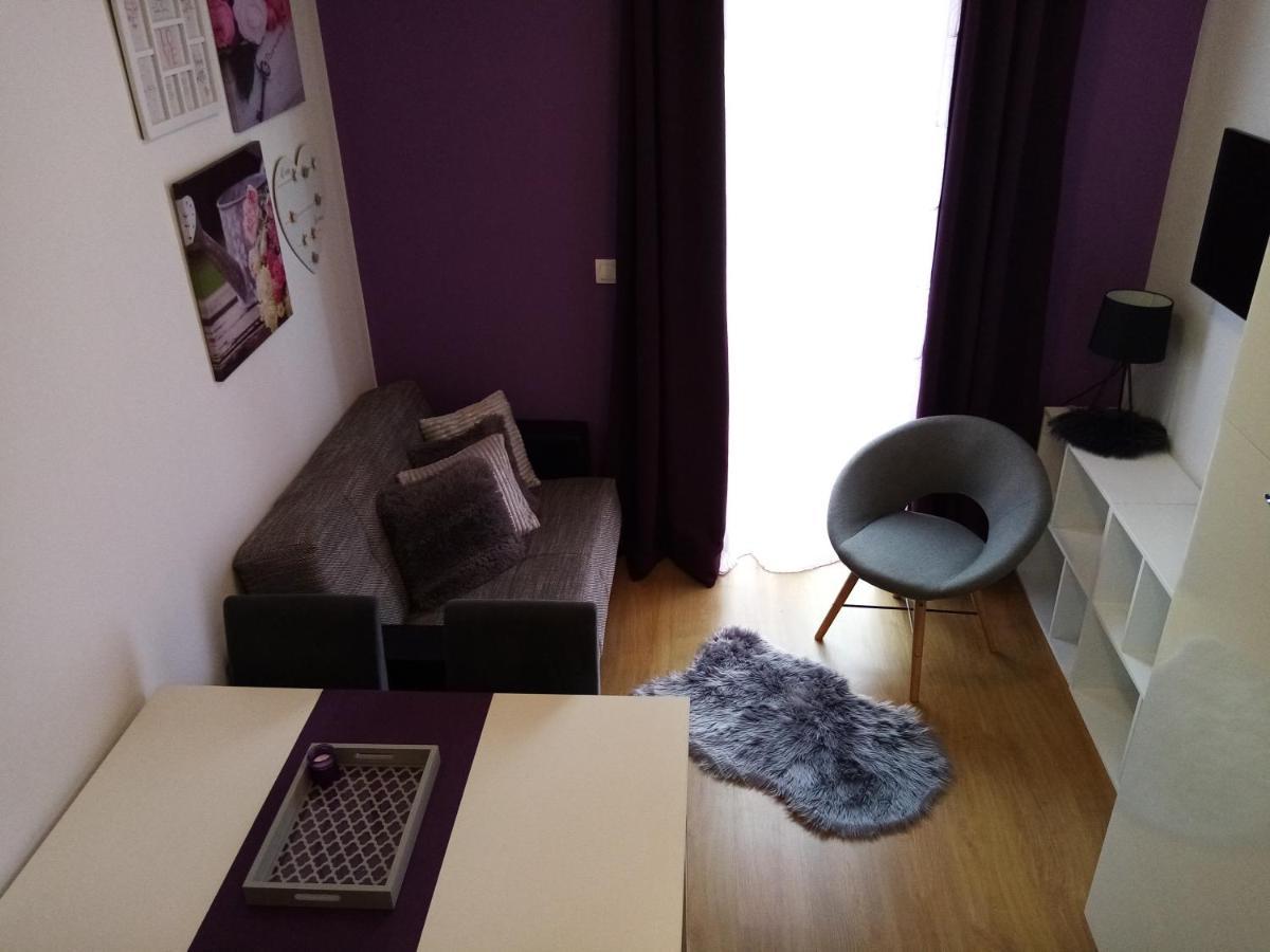 Tomena Apartments 特罗吉尔 外观 照片